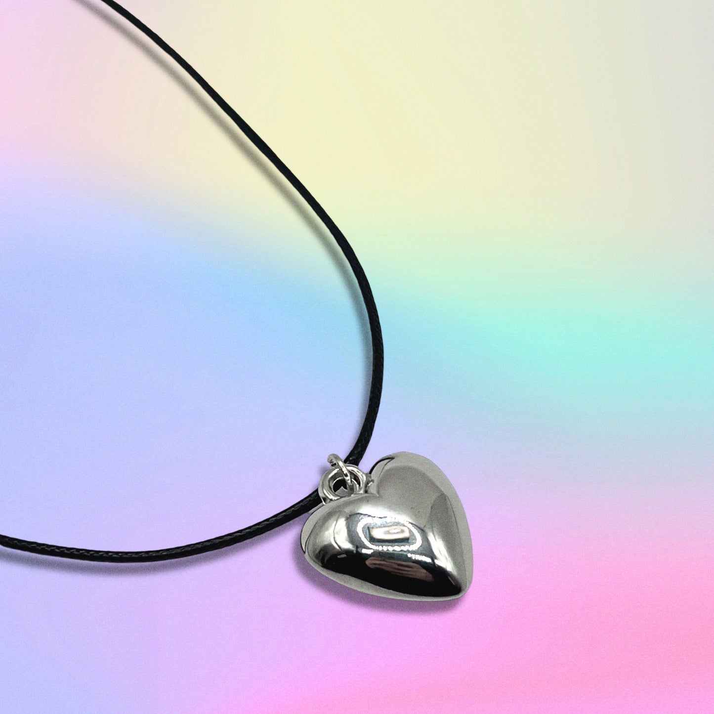 'on tour' cord necklace